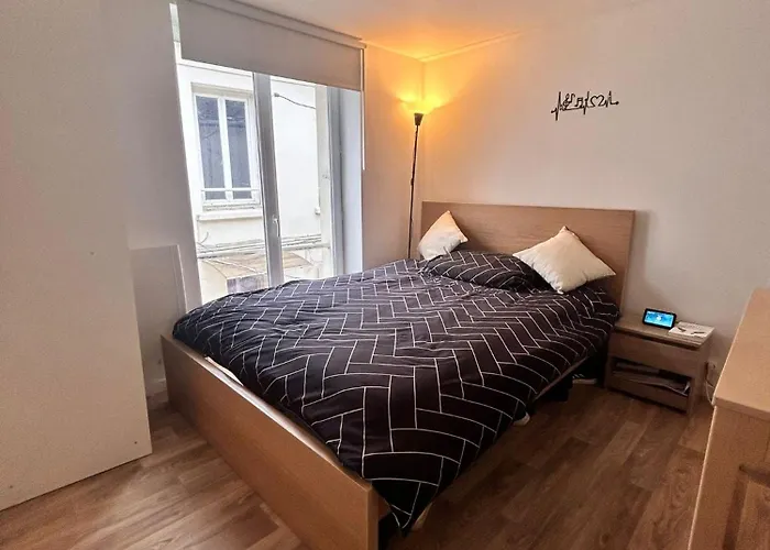 Cosy Studio In Clichy