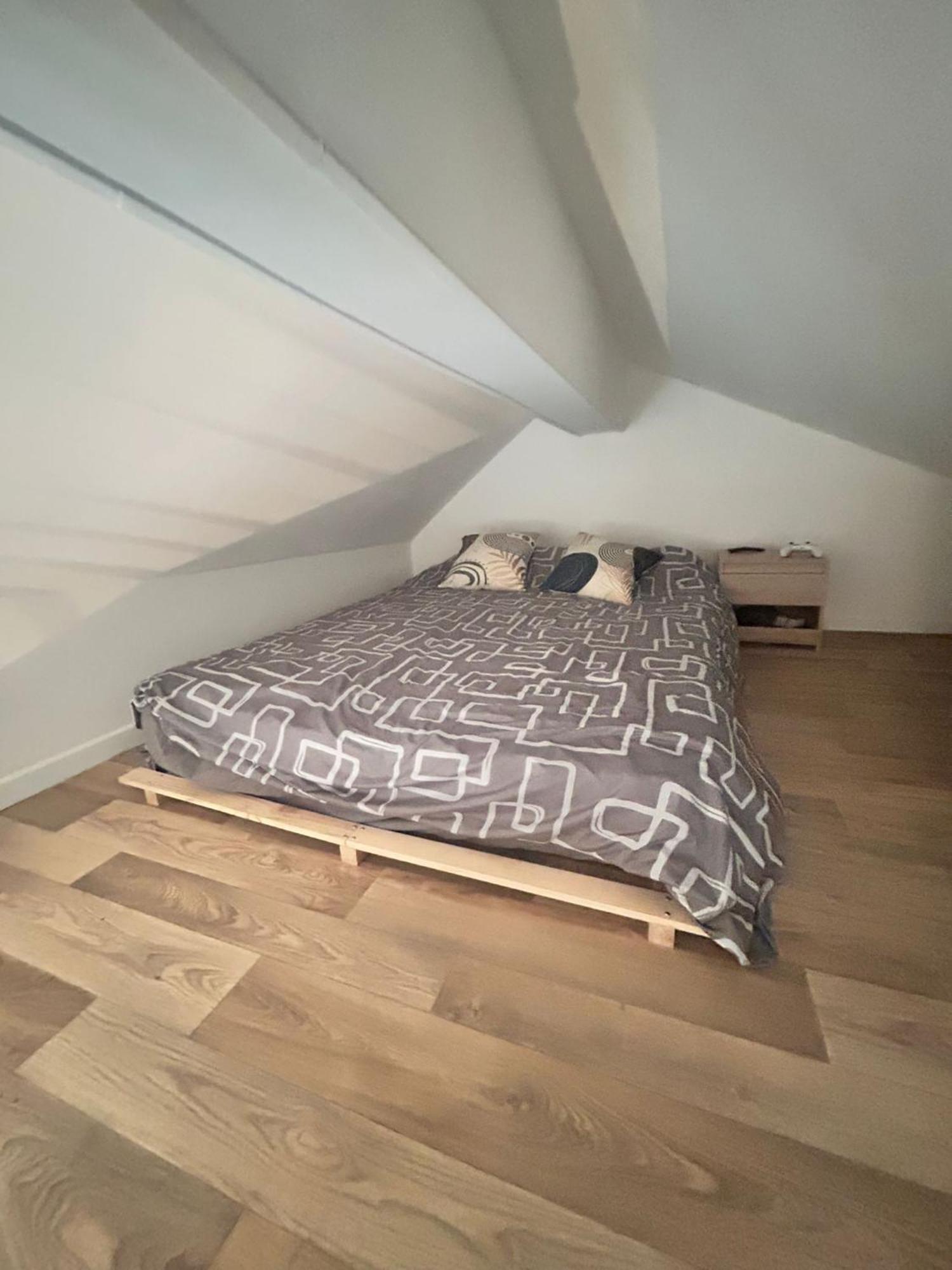 Cosy In Apartment Clichy